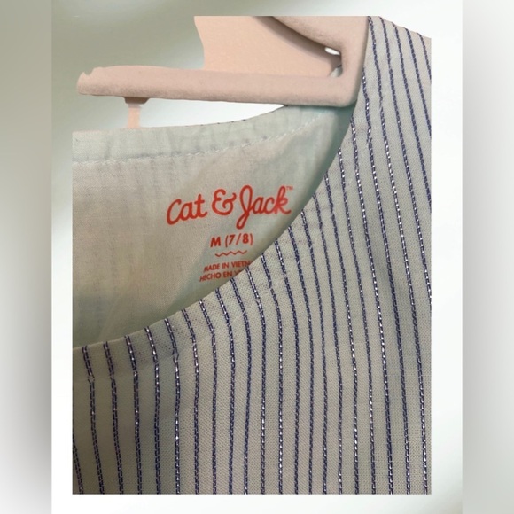 Cat & Jack Blue striped shirt with knot in front  Size Medium (7-8) - Picture 3 of 6